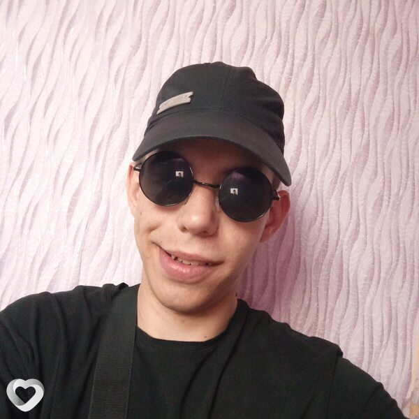 Макс, 24, Москве — анкета №825901