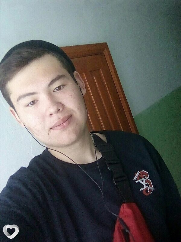 Михаил, 23, Сургуте — анкета №825799