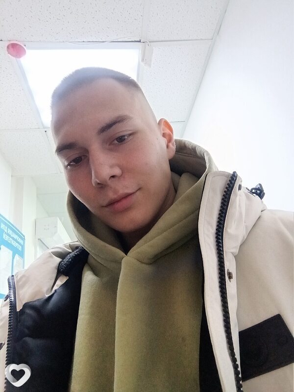 Марк, 25, Череповце — анкета №825940