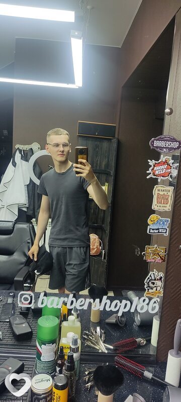 Андрей, 22, Сургуте — анкета №826407
