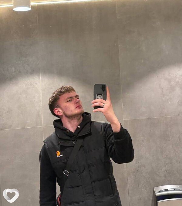 Никита, 21, Жодине — анкета №826618