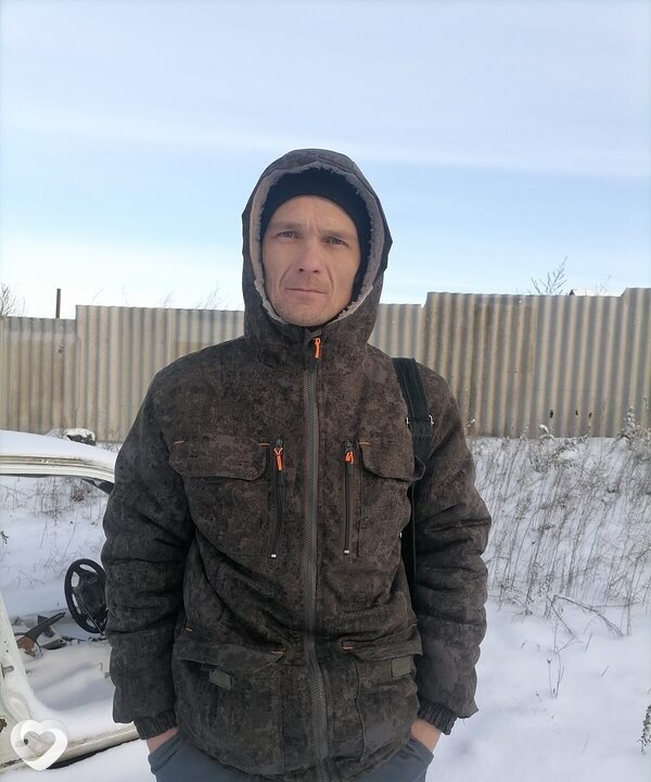 Дмитрий, 39, Смолевичах — анкета №826678