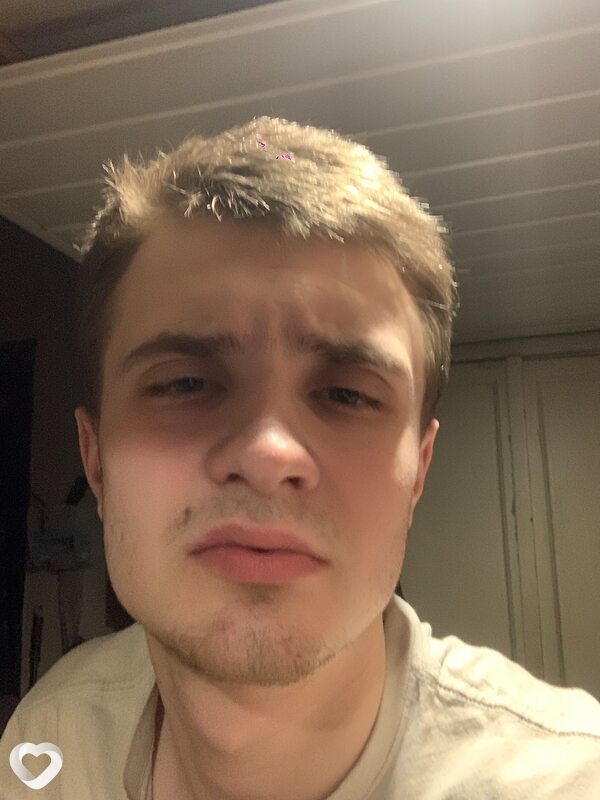 Виталик, 24, Иванове — анкета №827220