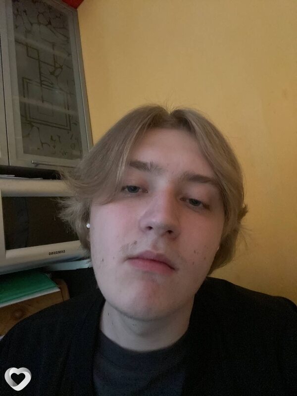 Кирилл, 23, Новокуйбышевске — анкета №827540
