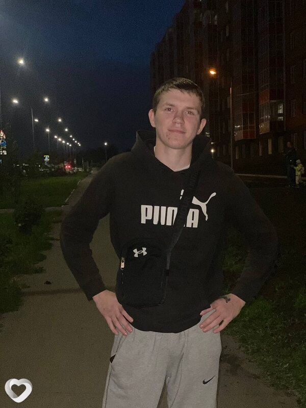 Вова, 23, Москве — анкета №827640