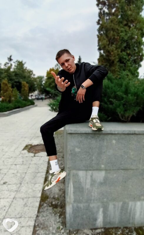 Александр, 23, Гатчине — анкета №828237