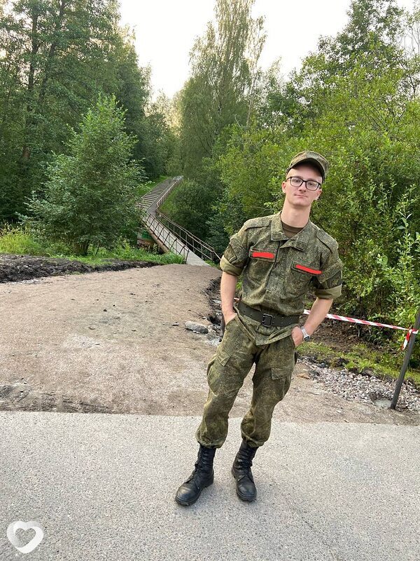 Дмитрий, 21, Москве — анкета №828167