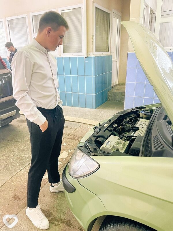 Егор, 21, Москве — анкета №829387