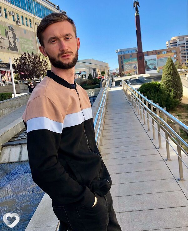 Роман, Светлоград