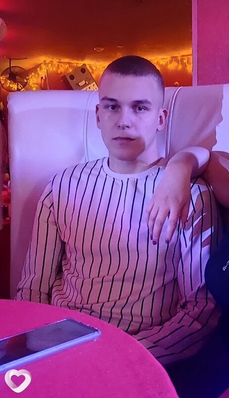 Василий, 21, Сыктывкаре — анкета №830718