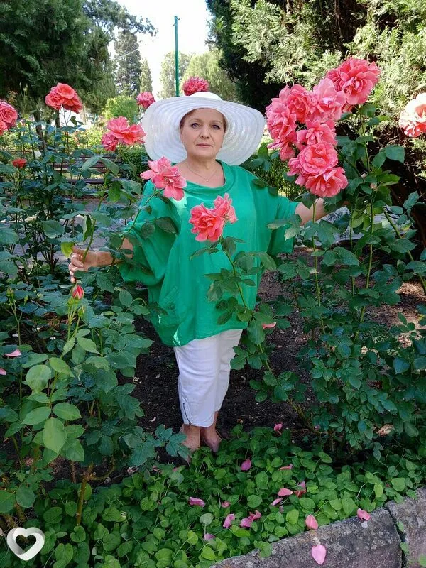 Лариса, 65, Москве — анкета №830840