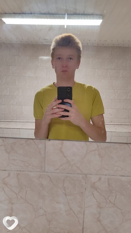Илья, 21, Москве — анкета №830986