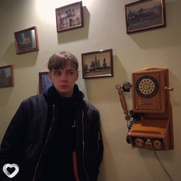 Валентин, 24, Москве — анкета №831382