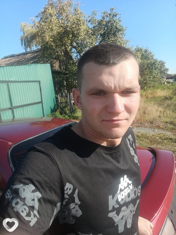 Анатолий, 26, Миассе — анкета №831482