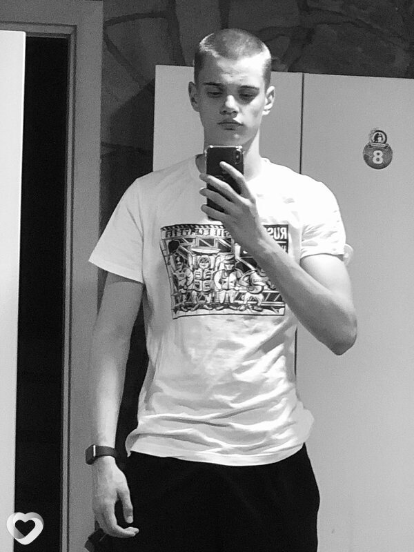 Тимофей, 21, Москве — анкета №831756