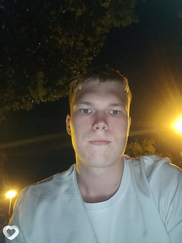 Григорий, 21, Москве — анкета №832435
