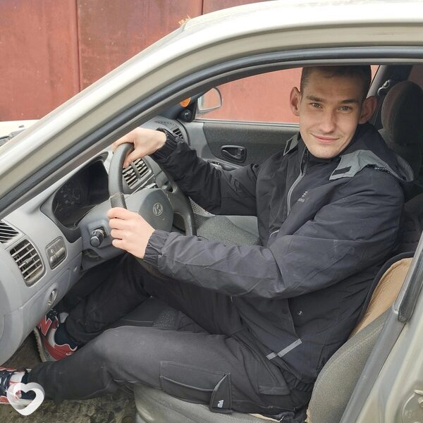 Андрей, 27, Мариуполе — анкета №832583