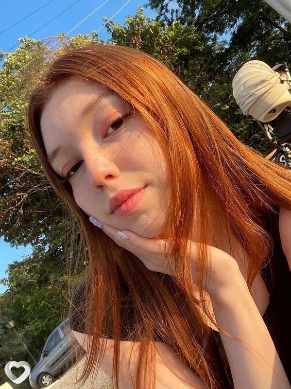 Даша, 21, Москве — анкета №832666