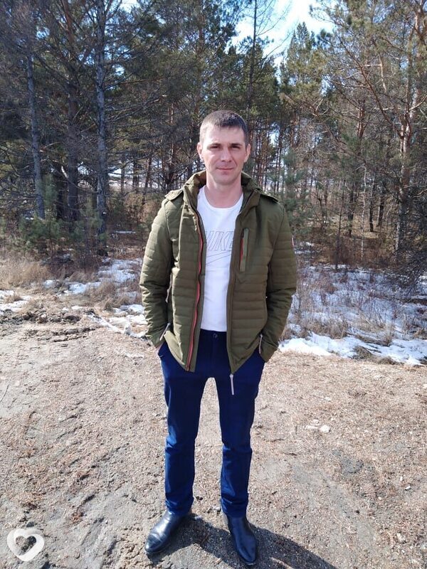 Дмитрий, 37, Белогорске — анкета №832924