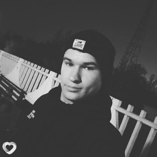 Артём, 26, Петрикове — анкета №833292
