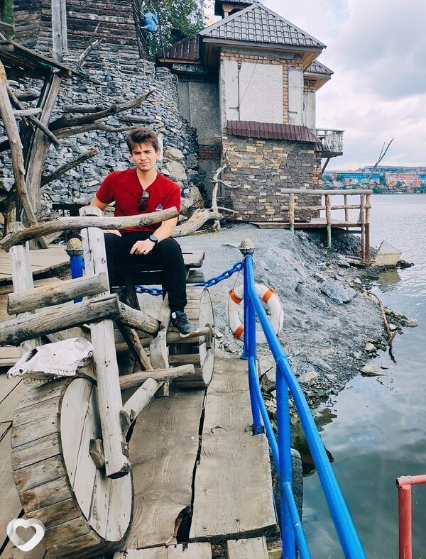 Артем, 25, Губахе — анкета №833416
