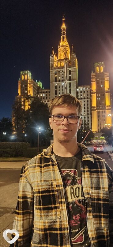 Серёжа, 21, Москве — анкета №834330