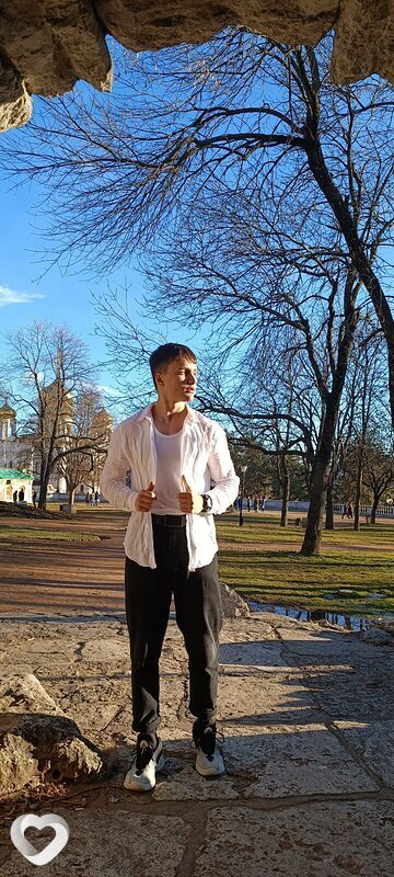 Илья, 21, Москве — анкета №834593
