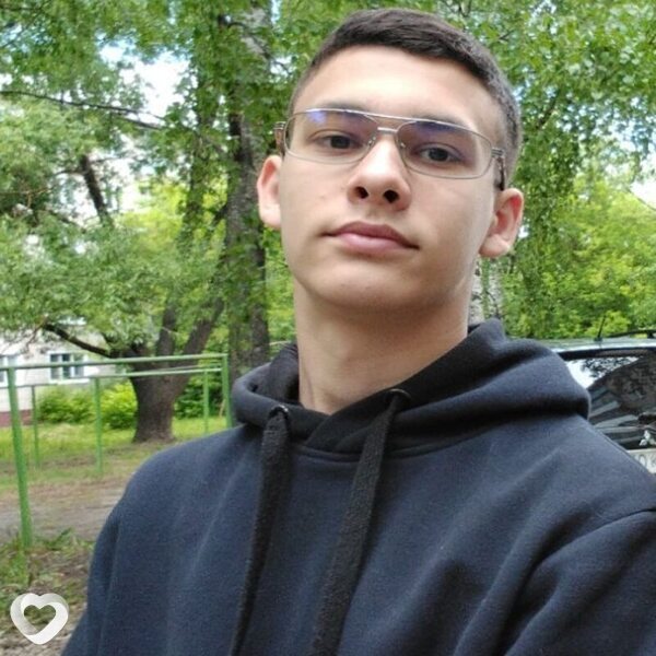 Владимир, 21, Иванове — анкета №834930
