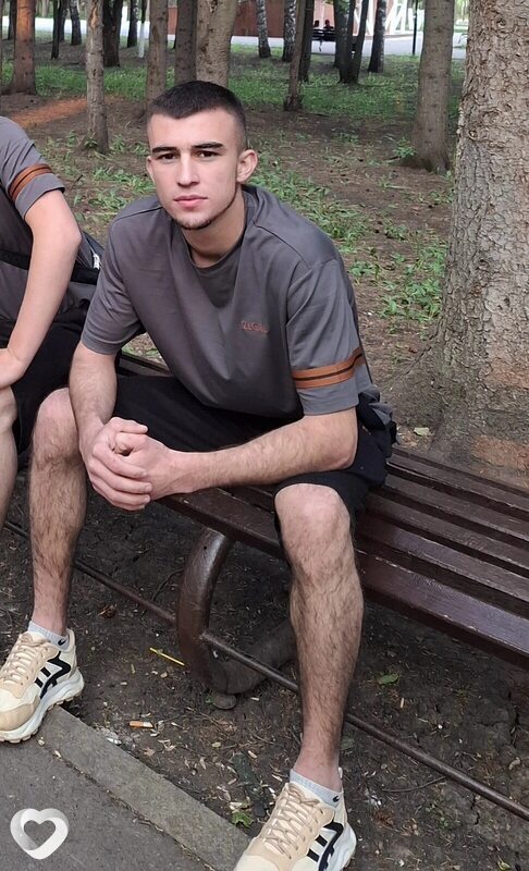 Nazar, 21, Артеме — анкета №835879