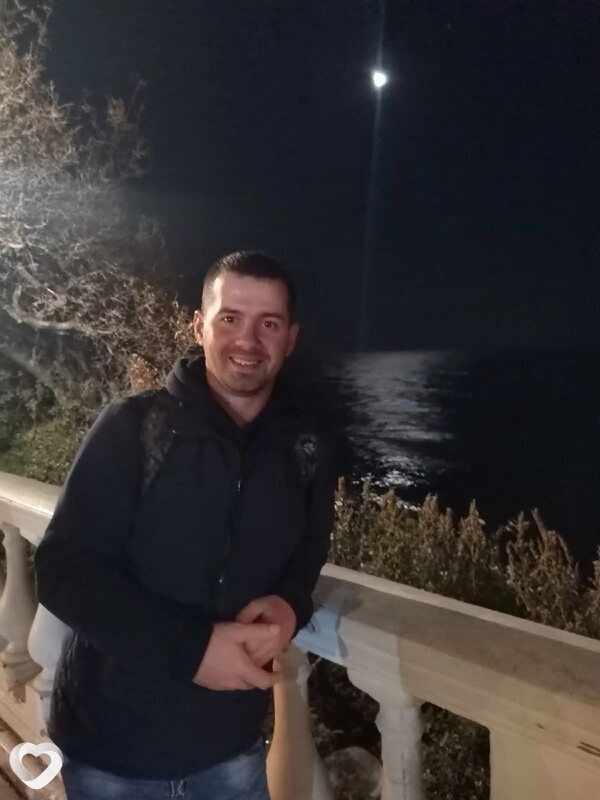 Михаил, 36, Енакиеве — анкета №836058