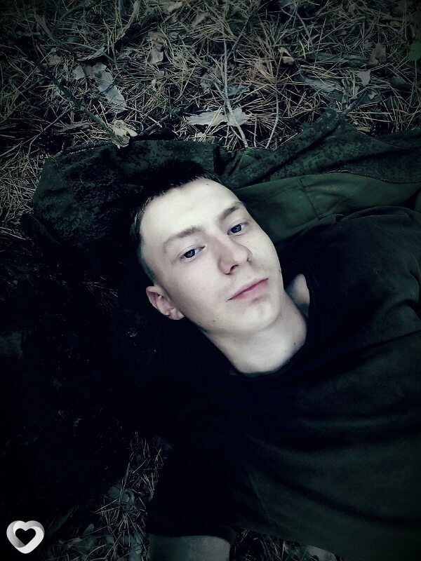 Илья, 23, Москве — анкета №836160