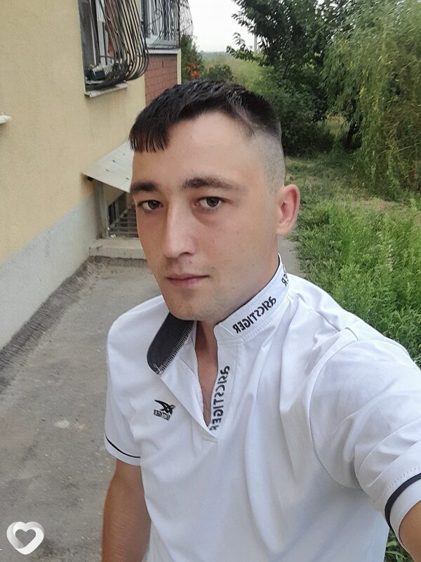 Дмитрий, 28, Волжском — анкета №837275