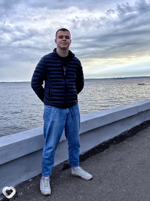 Денис, 22, Москве — анкета №836800