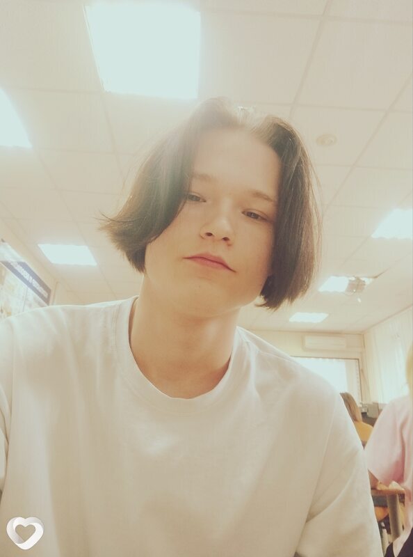 Игнат, 21, Ижевске — анкета №836902