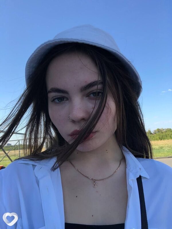 Екатерина, 21, Воронеже — анкета №837866