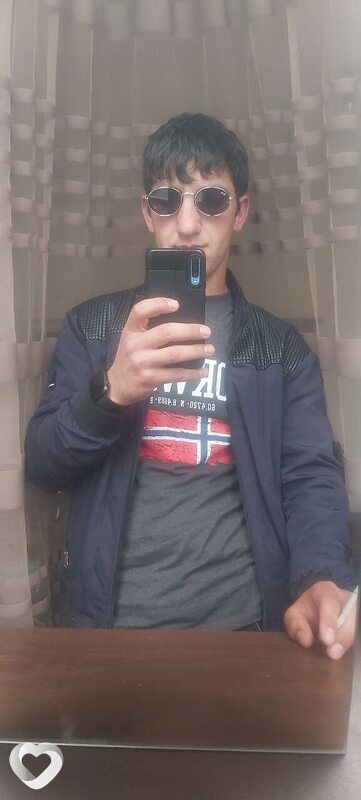 Гарик, 27, Санкт-Петербурге — анкета №838235