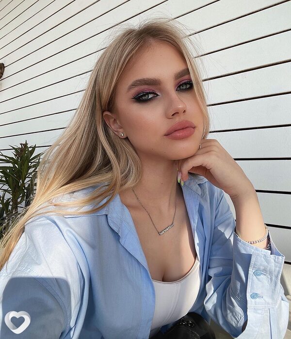 Анна, 21, Москве — анкета №838251