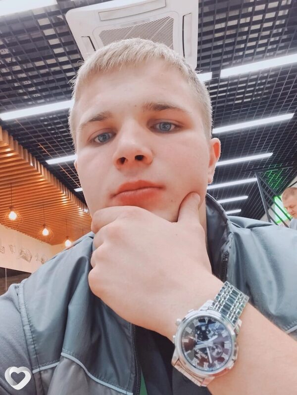 Михаил, 25, Москве — анкета №838816