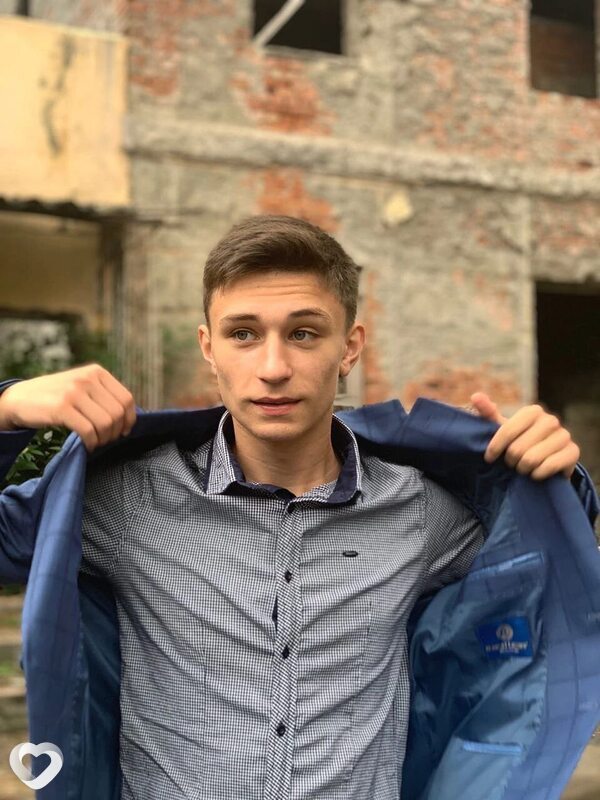 Даня, 22, Санкт-Петербурге — анкета №839338