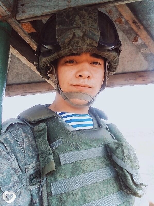 Ильяс, 27, Харцызске — анкета №839477