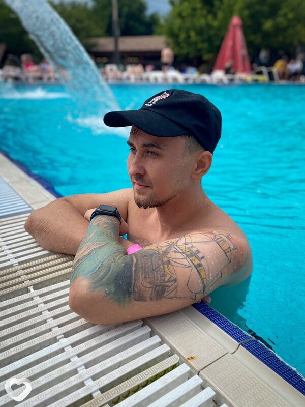 Артём, 33, Шахтах — анкета №839778