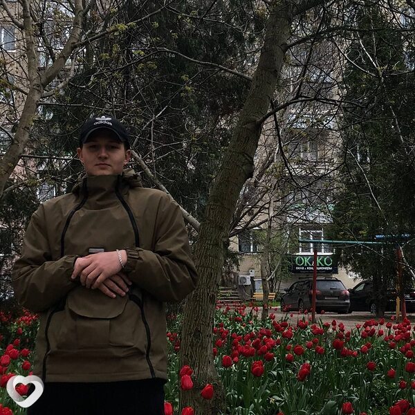 Владик, 21, Симферополе — анкета №840120