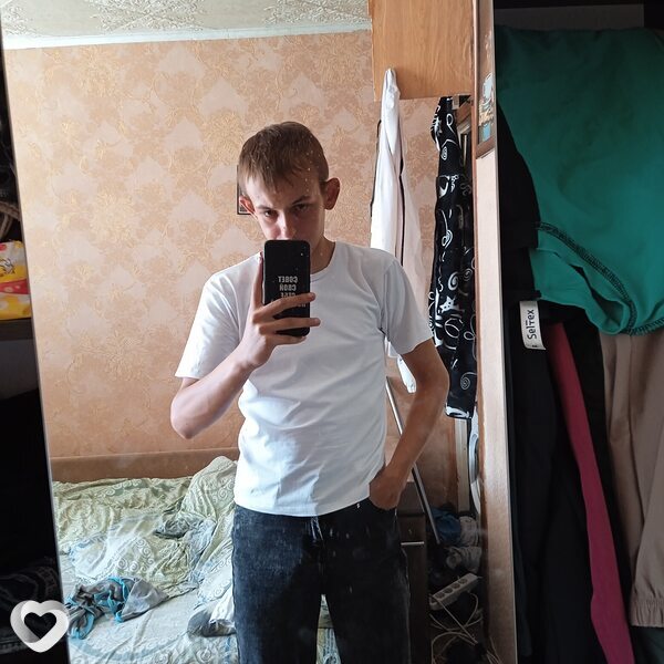 Артём, 23, Ульяновске — анкета №841206