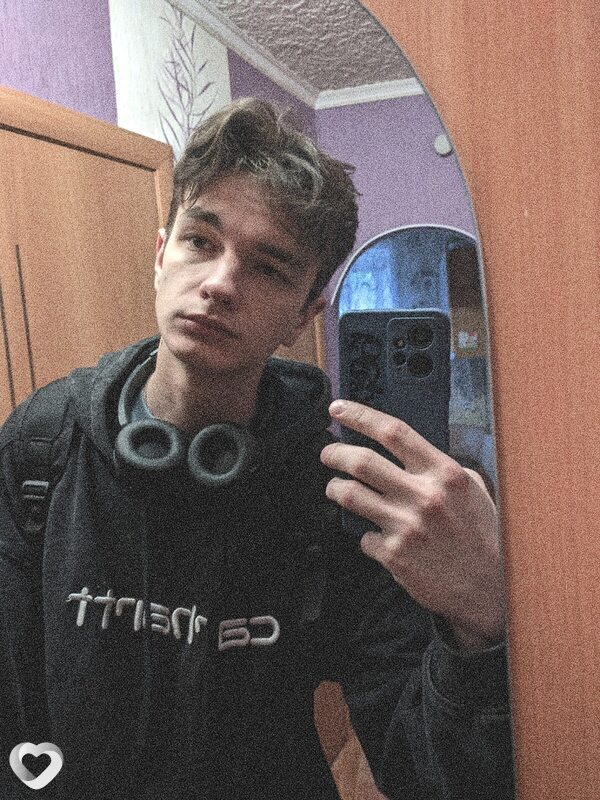 Роман, 23, Великом Новгороде — анкета №841058