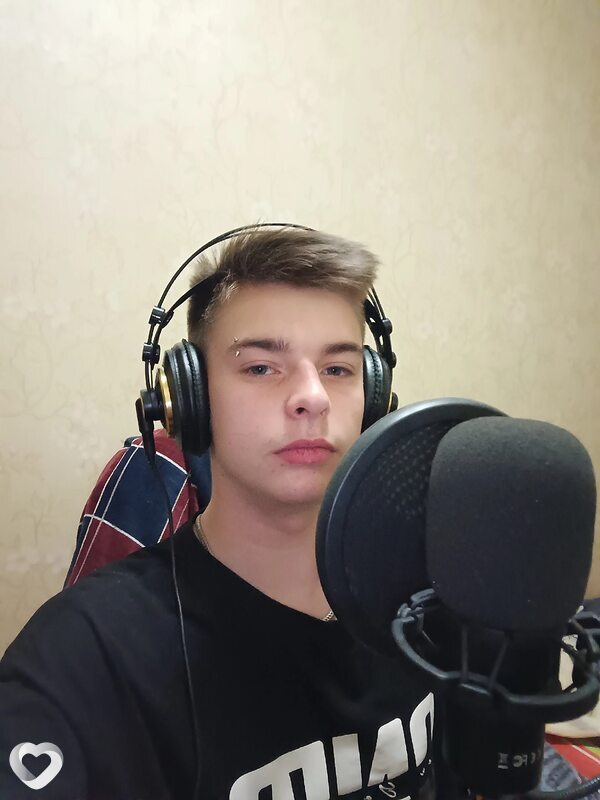 Иван, 21, Москве — анкета №841219