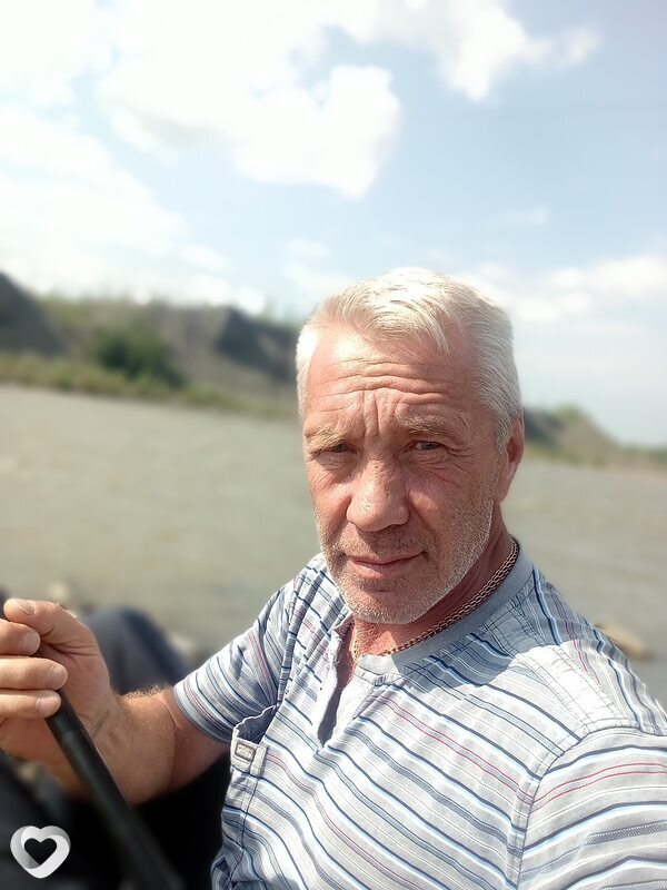 Олег, 56, Бийске — анкета №841475