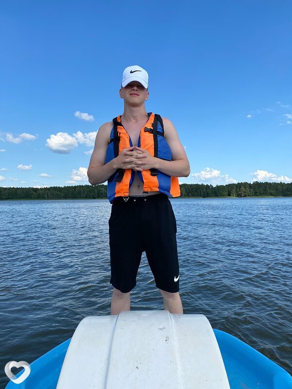 Иван, 21, Минске — анкета №842200