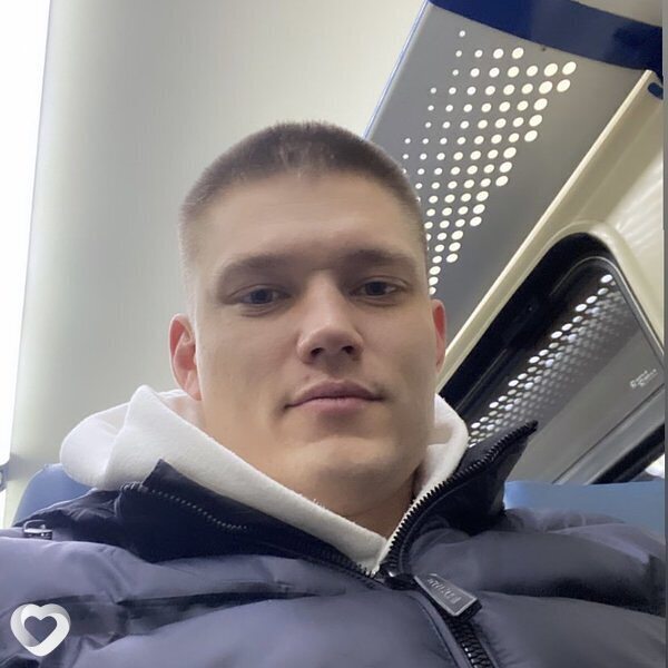 Максим, 23, Братске — анкета №843242