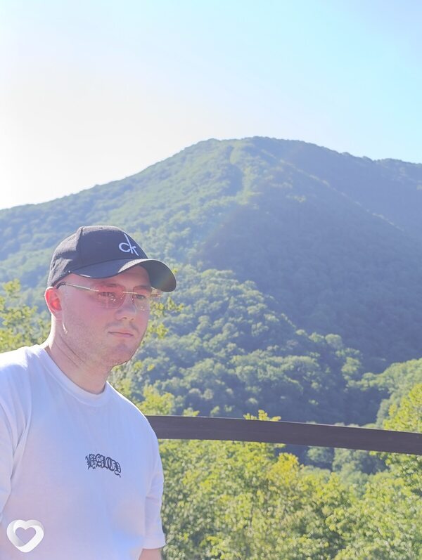 Олег, 24, Тамбове — анкета №843907