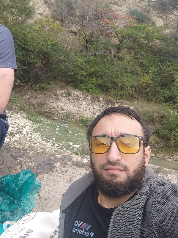 Зубайру, Избербаш